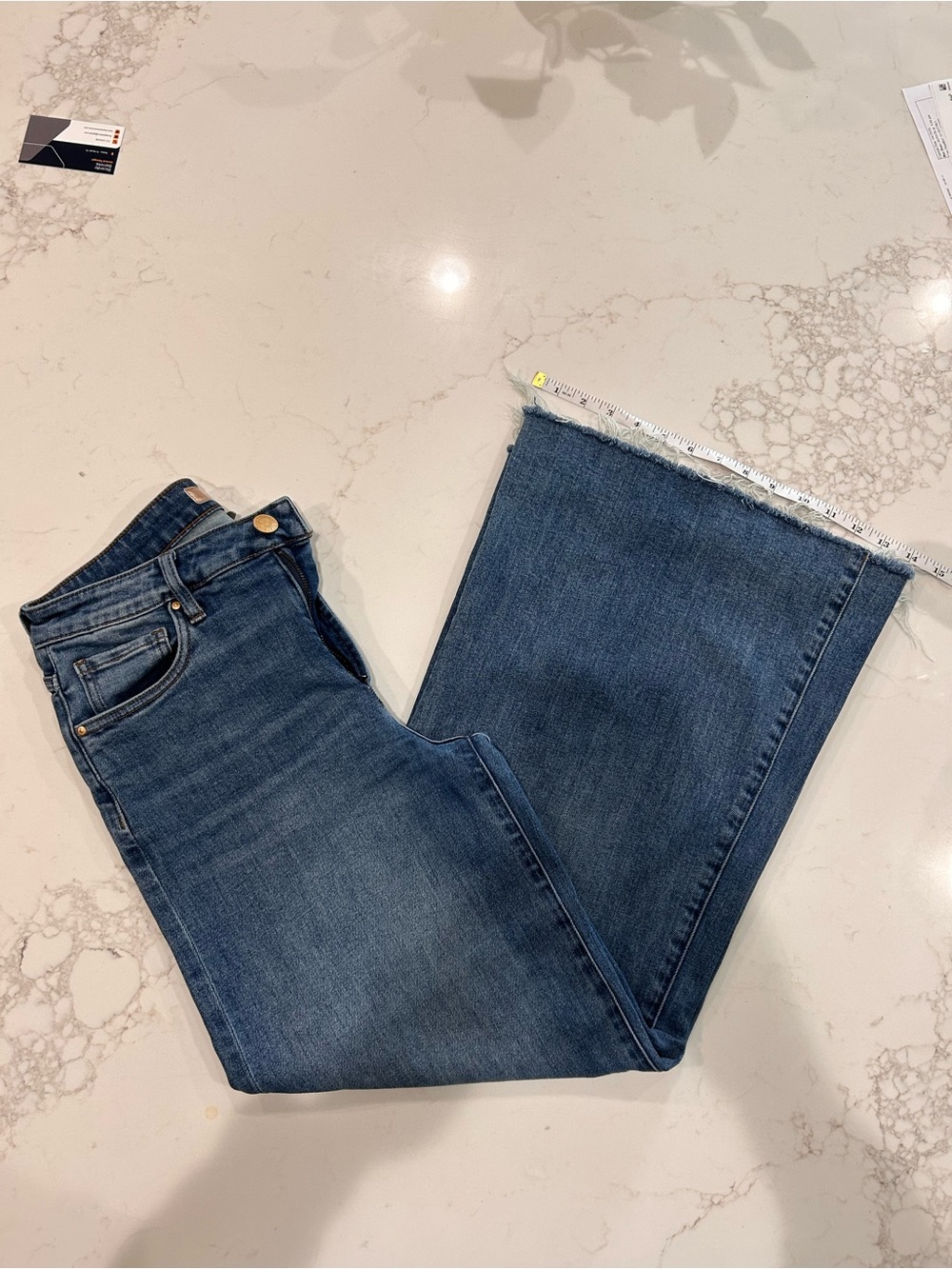 Kut from the Kloth - Ryan Super Wide Leg jeans size 4 - Picture 7 of 7